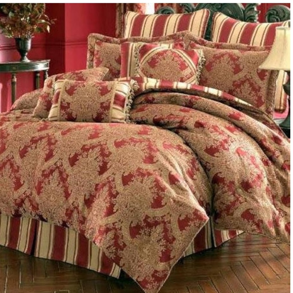 Croscill Carlisle Queen Comforter tall Drapes And Shams